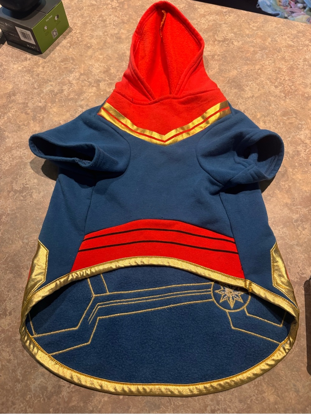 Captain MARVEL Blue & Red Superhero Dog Costume Hoodie with Gold Trim - Picture 3 of 8